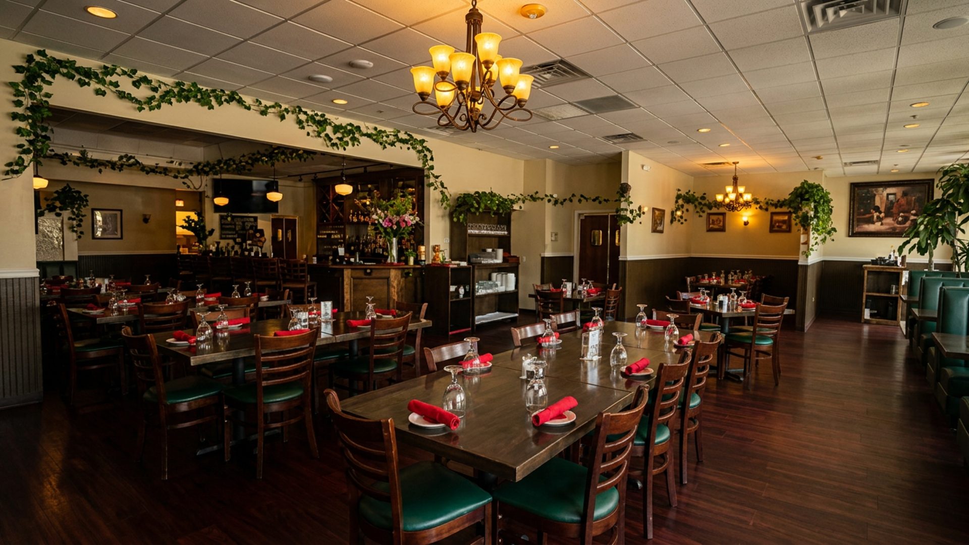 A Dining Room Worth Lingering In