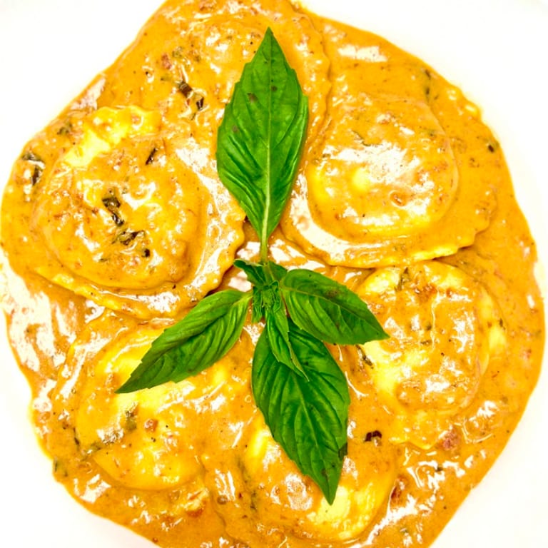 Savor Your Lunch with Us